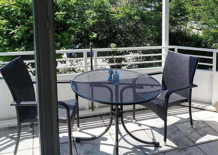 Bergstrasse 62 Bergstrasse 62 11 * Timmendorfer Strand