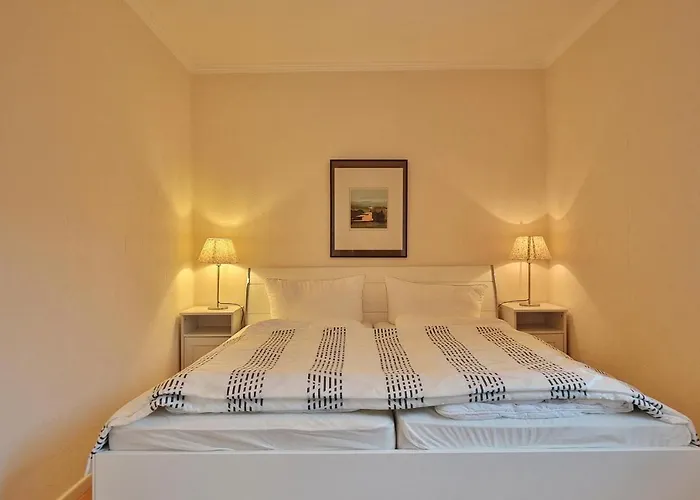 Bergstrasse 62 Bergstrasse 62 11 * Timmendorfer Strand